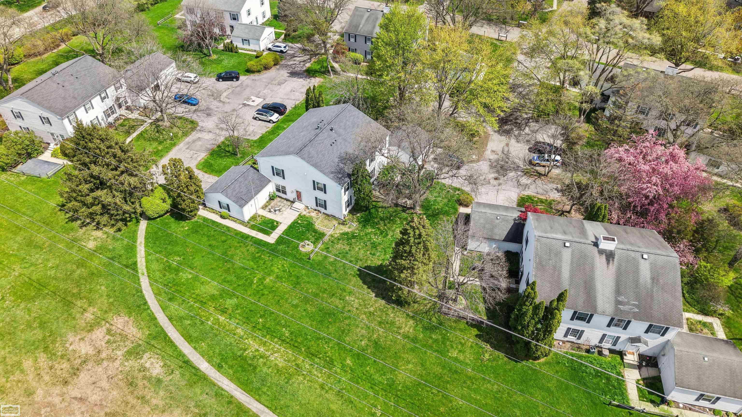 38723 Lighthouse PT, Clinton Twp, MI 48038