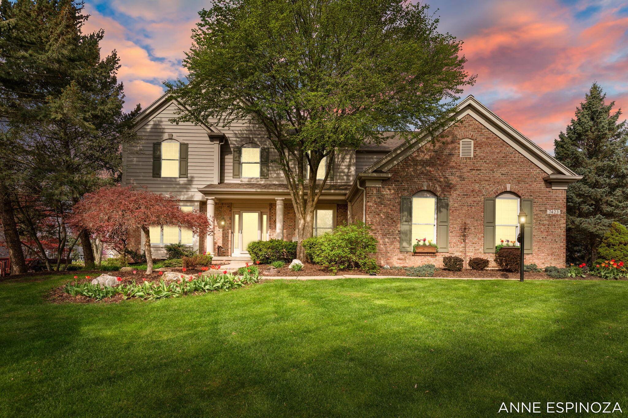 7423 Old Lantern DR SE, Gaineschartertownship_kent, MI 49316