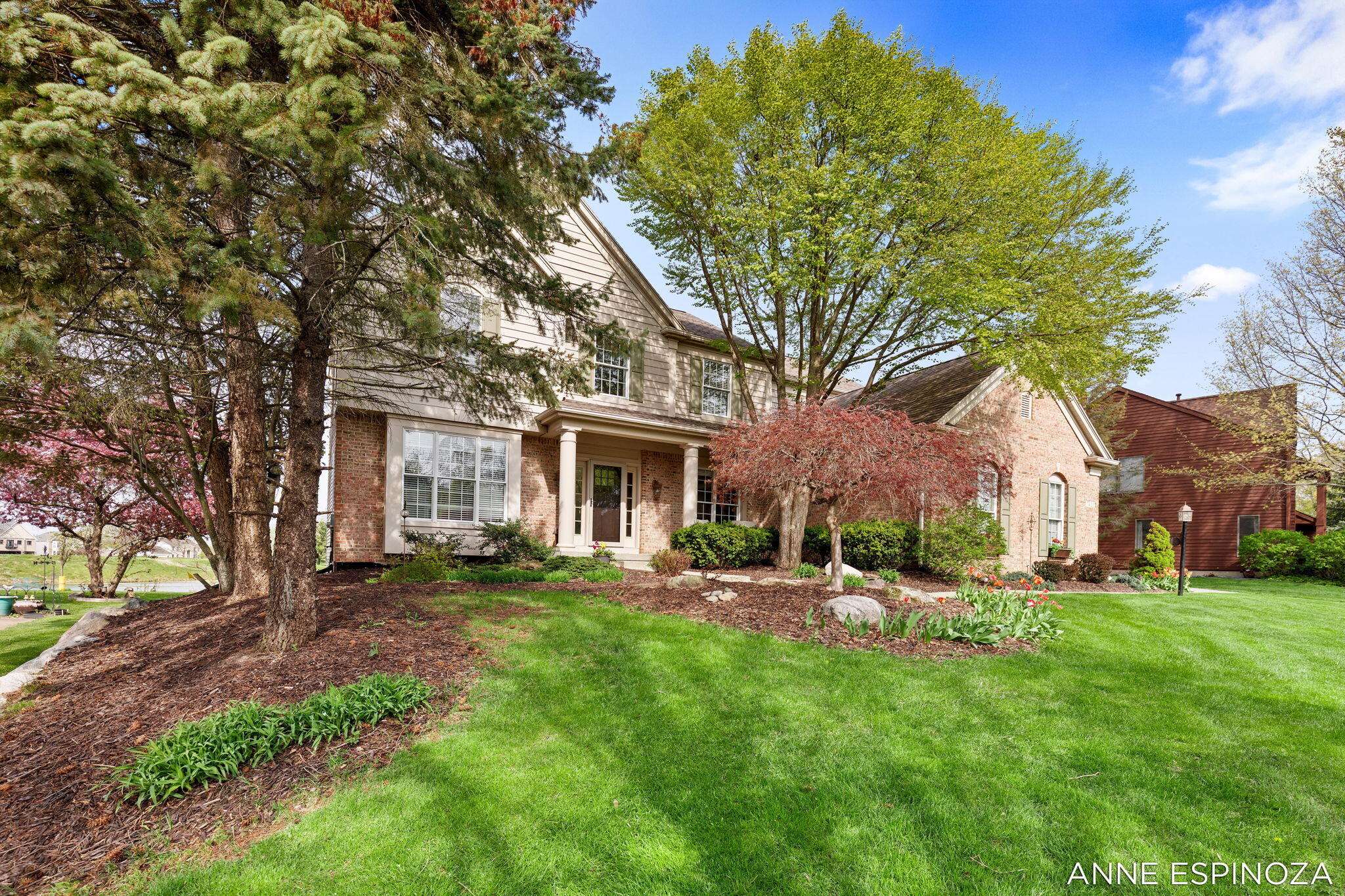 7423 Old Lantern DR SE, Gaineschartertownship_kent, MI 49316