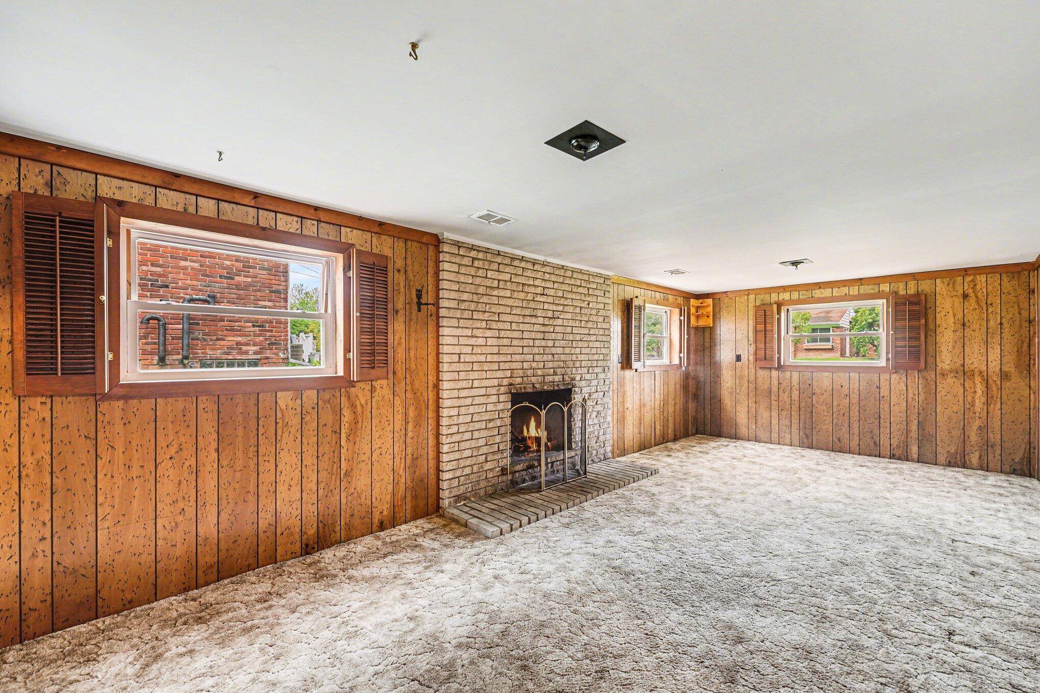 36716 Rayburn, Livoniacity_wayne, MI 48154