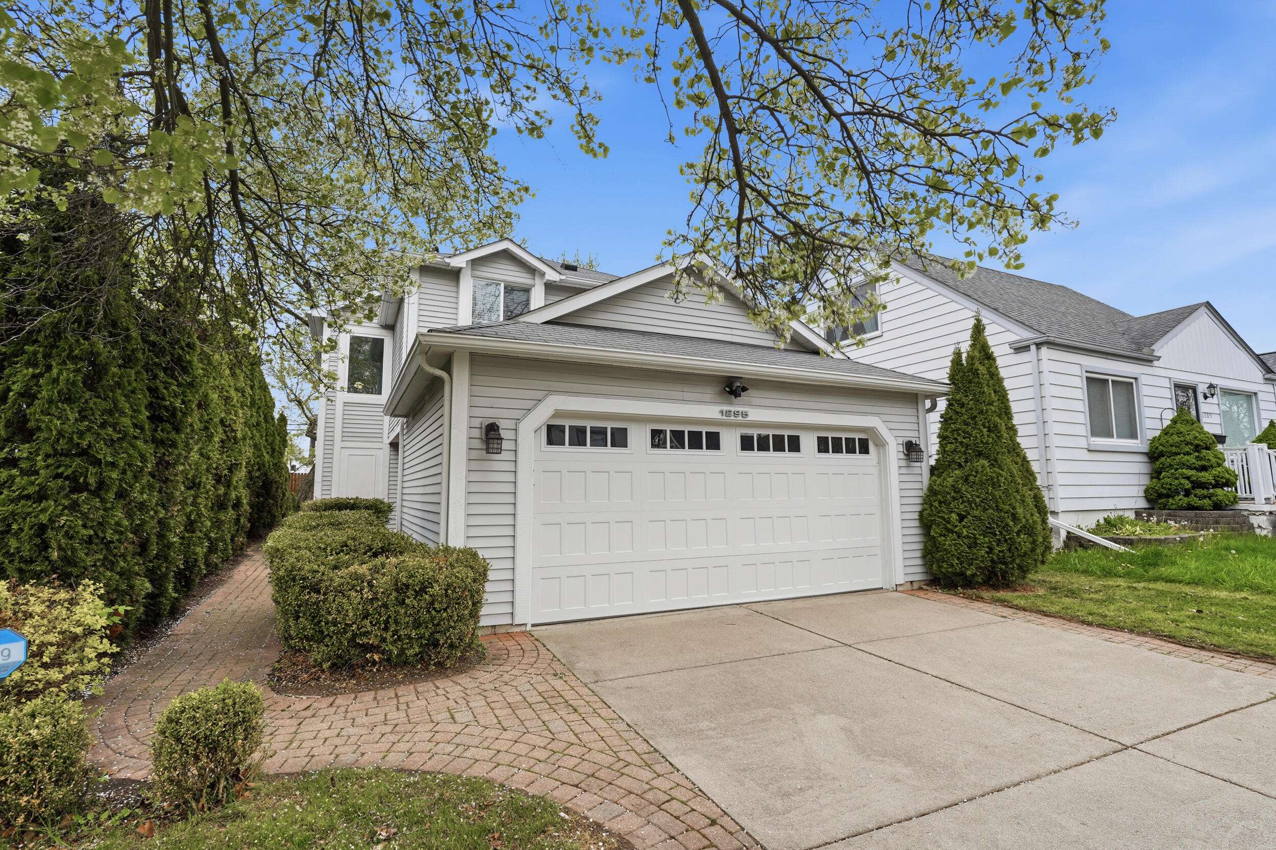 1295 Smith AVE, Birminghamcity_oakland, MI 48009