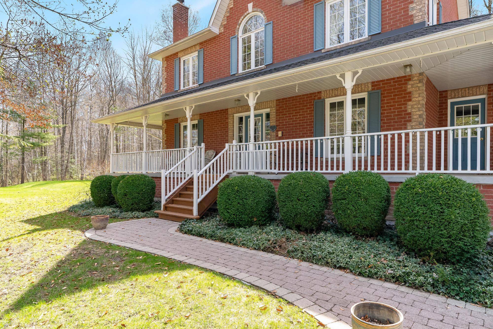 25 Averill CT, Bradford West Gwillimbury, ON L0G 1A0