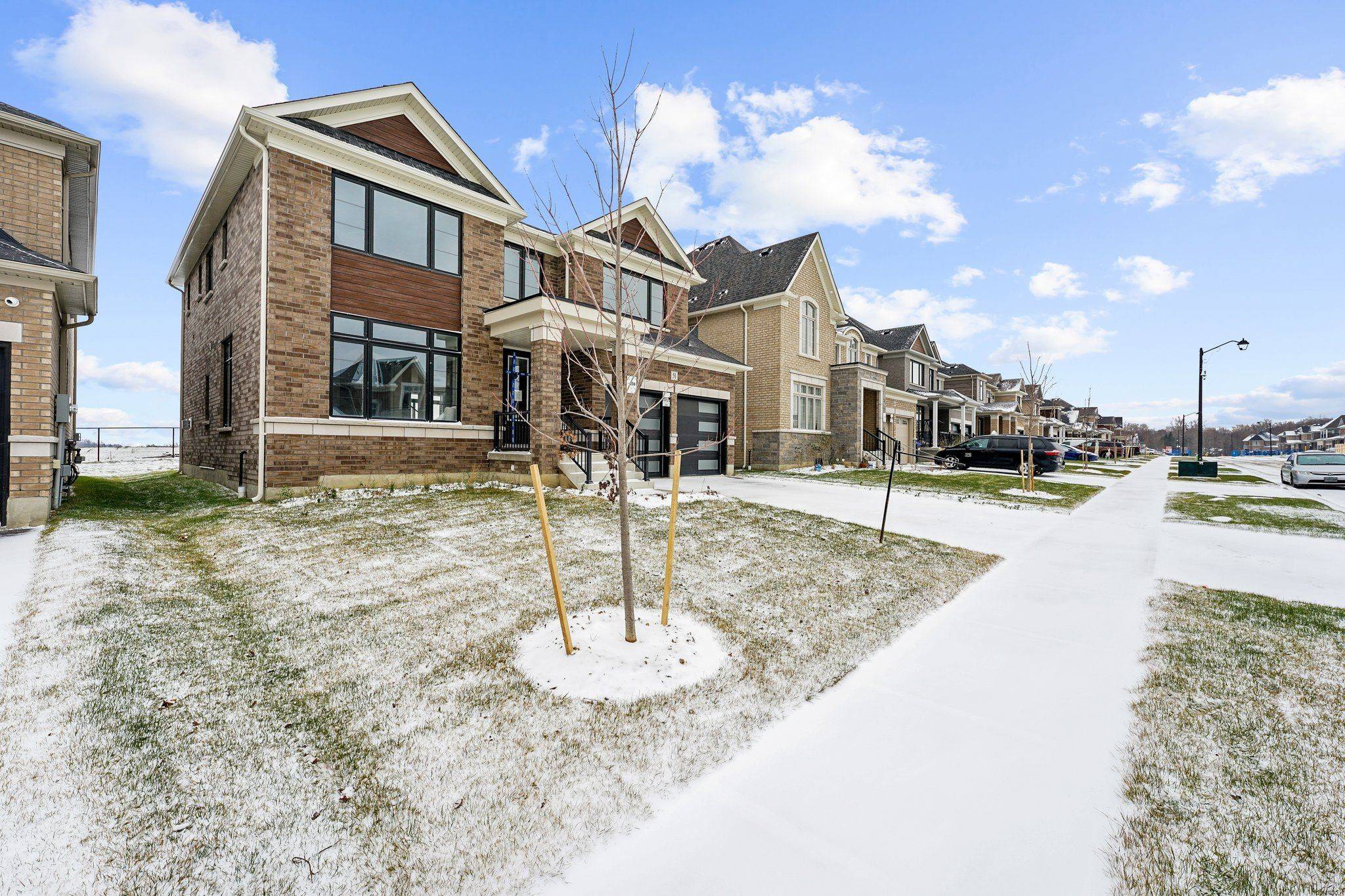 51 Sparrow WAY, Adjala-tosorontio, ON L0G 1W0