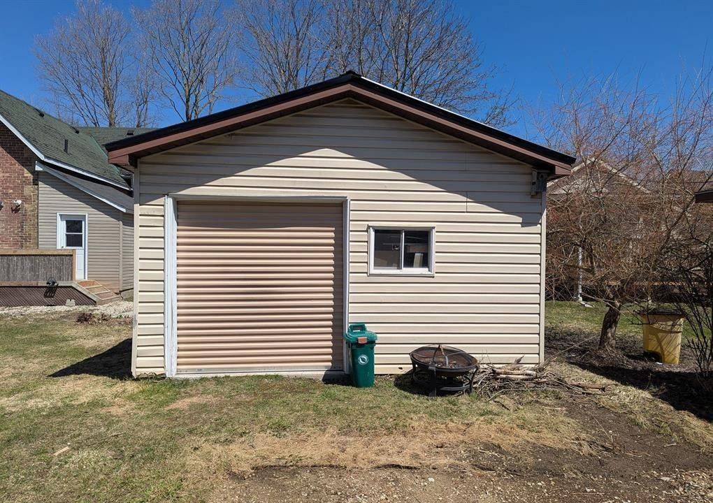 63 William ST W, Minto, ON N0G 1Z0