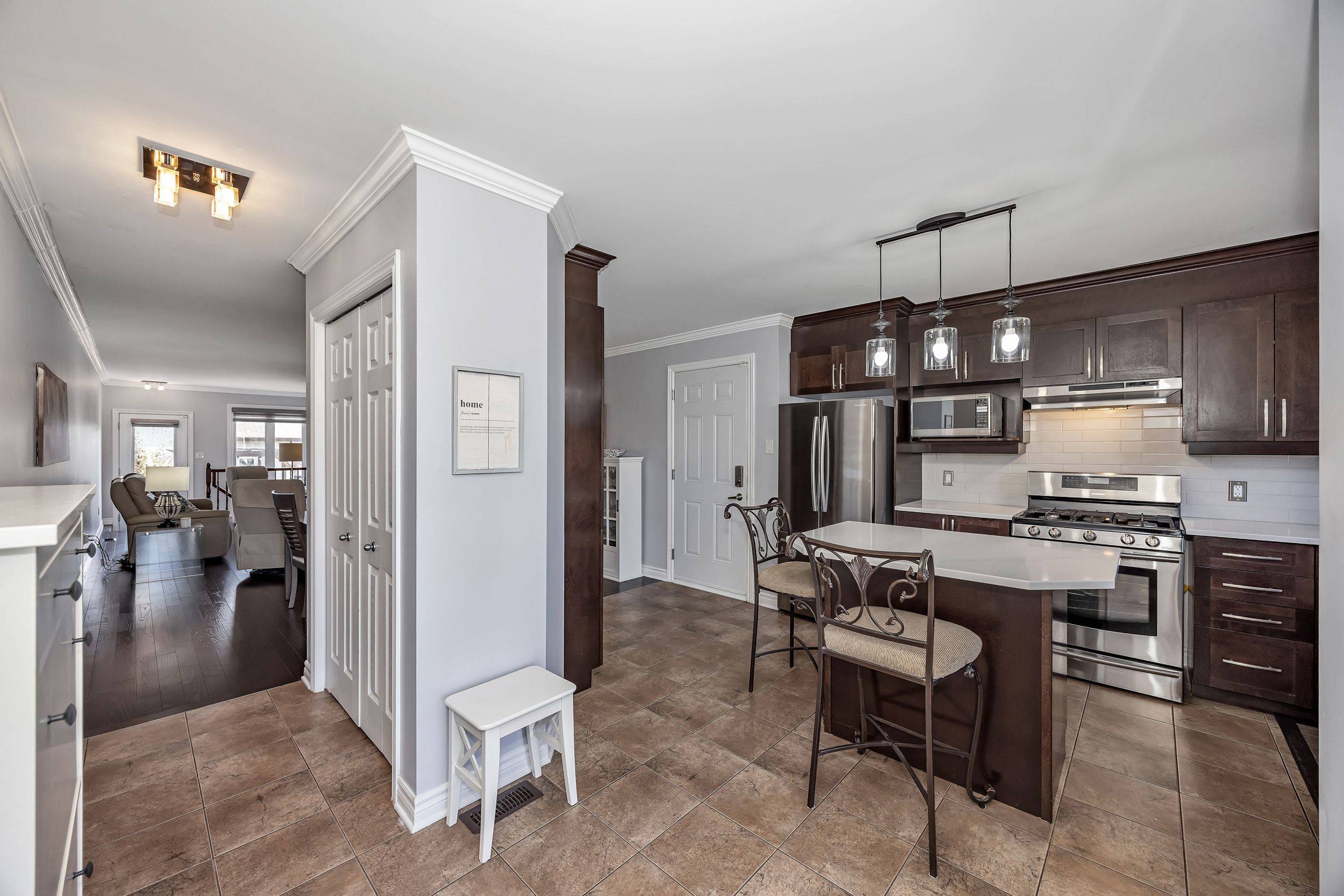 138 Castel ST, Alfred And Plantagenet, ON K0A 3K0