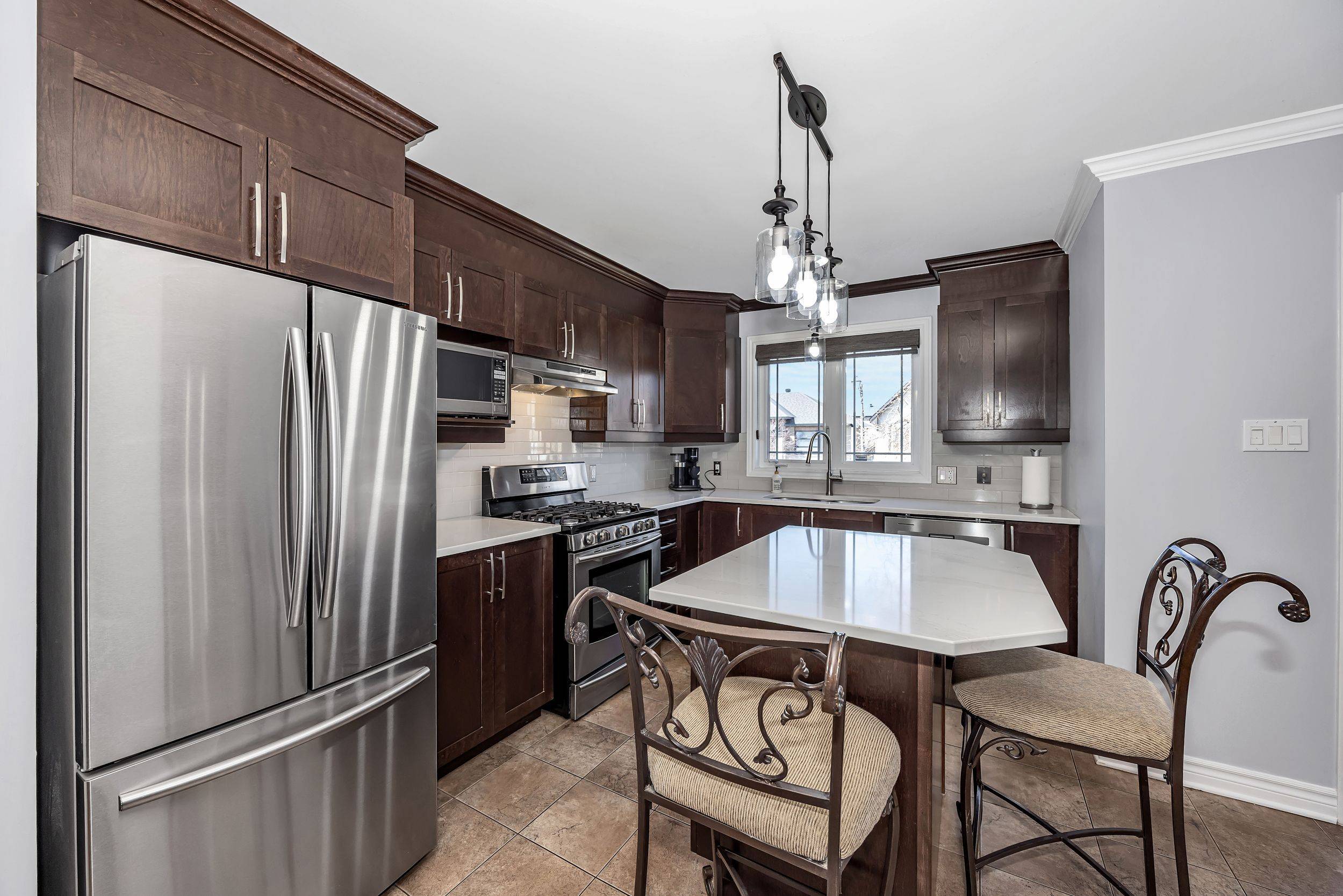 138 Castel ST, Alfred And Plantagenet, ON K0A 3K0
