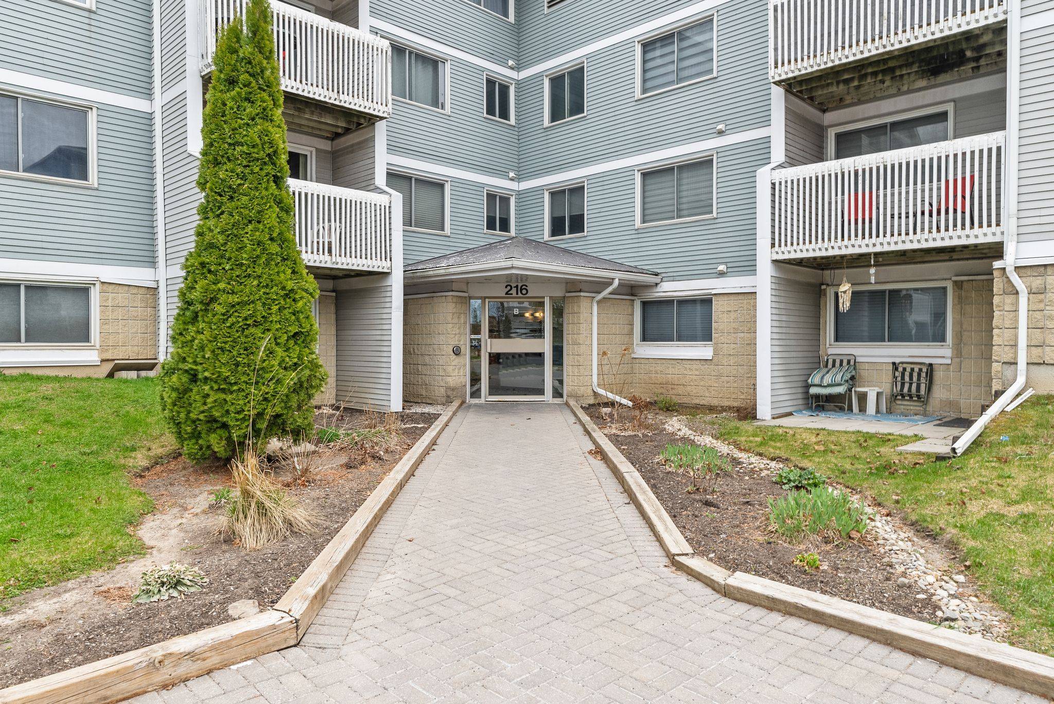 216 Viewmount DR #415, Cityview - Parkwoods Hills - Rideau Shore, ON K2E 7X4