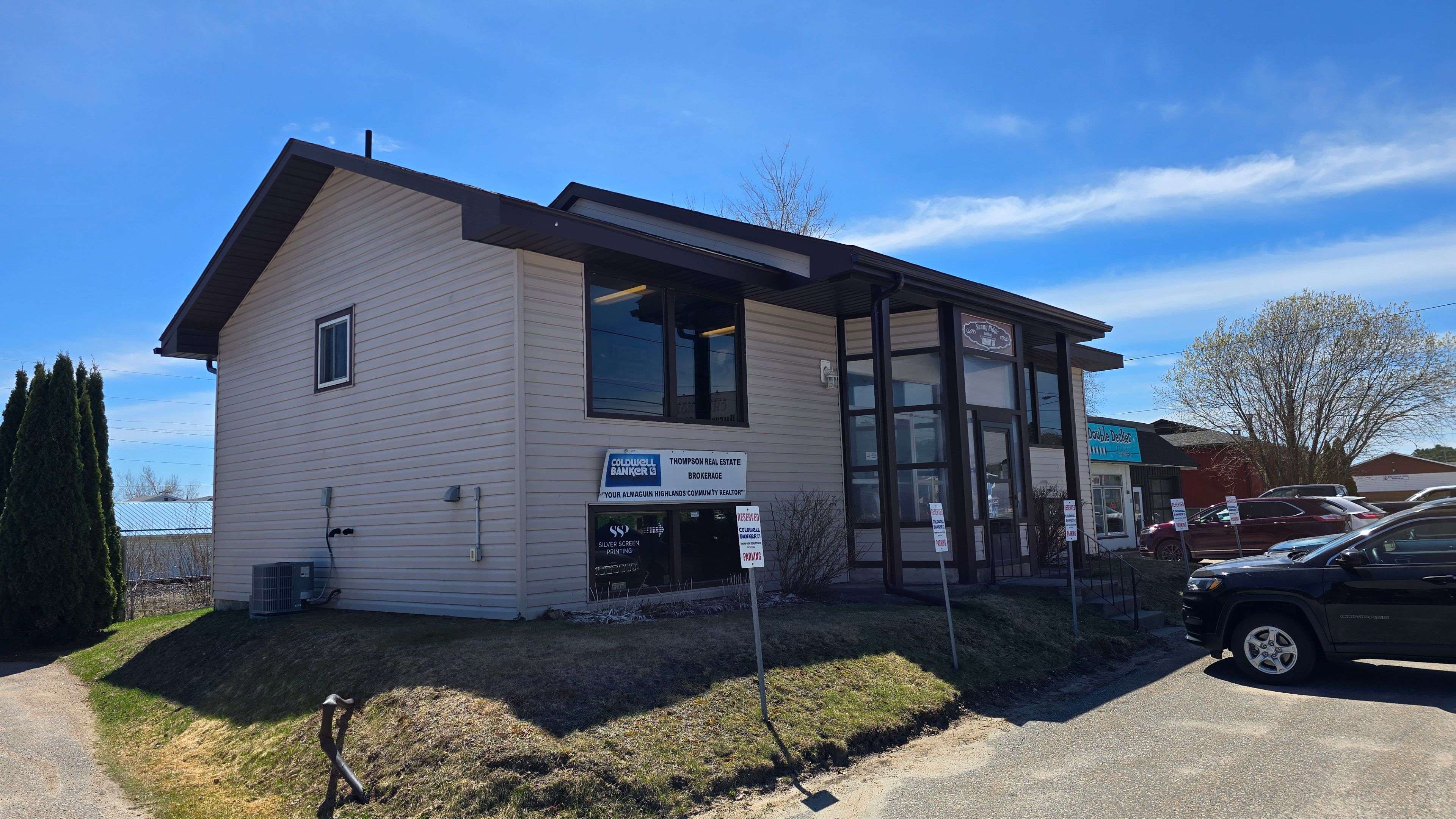 61 Ontario ST, Sundridge, ON P0A 1X0