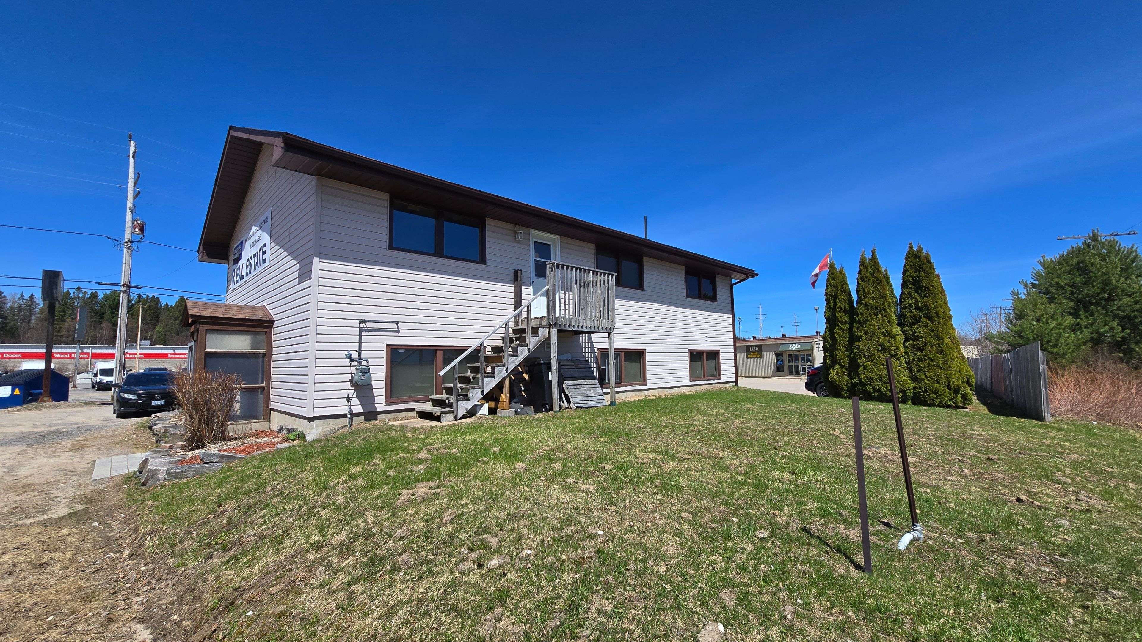 61 Ontario ST, Sundridge, ON P0A 1X0