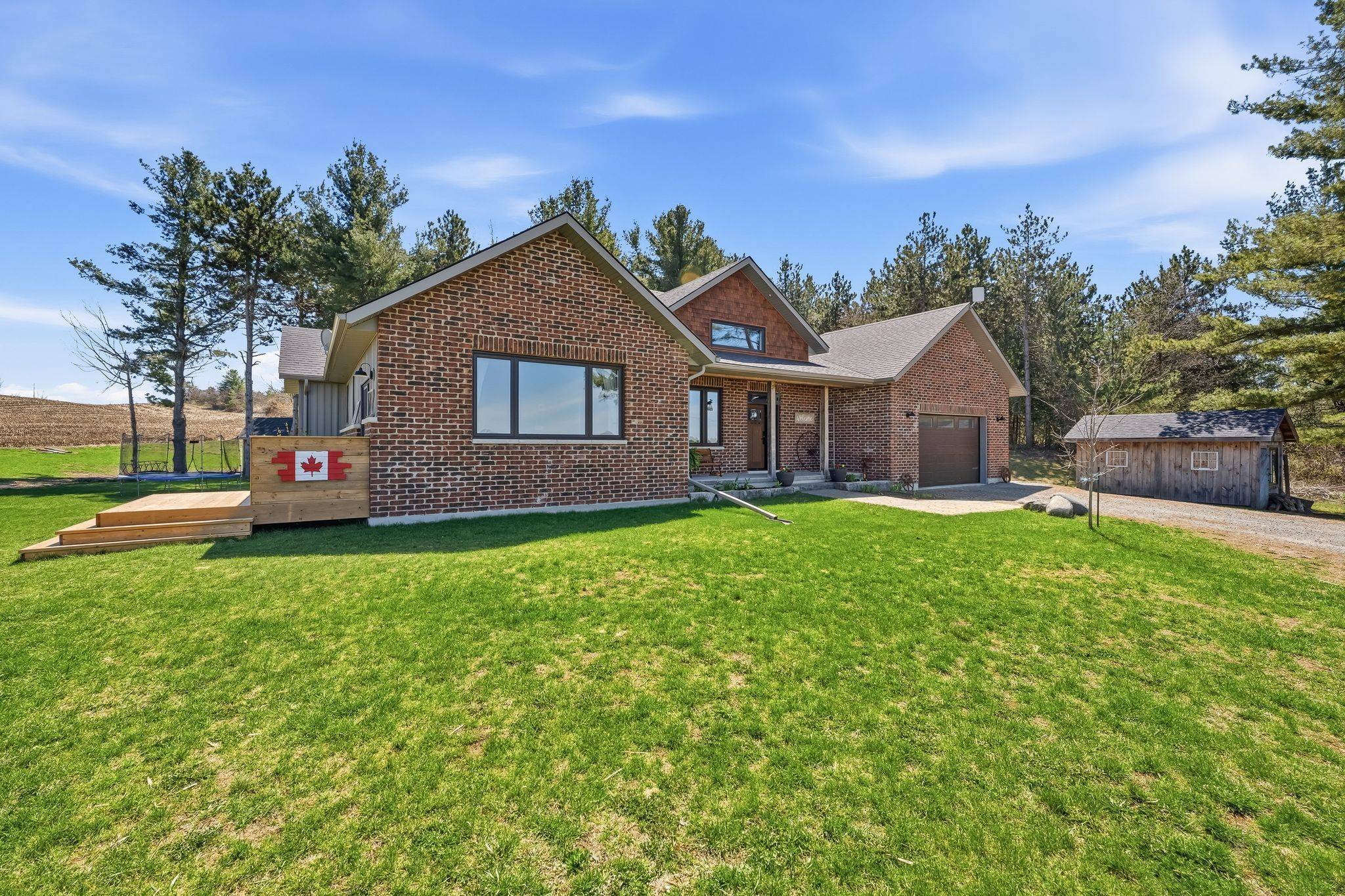 63 Hansen RD, Brighton, ON K0K 1H0
