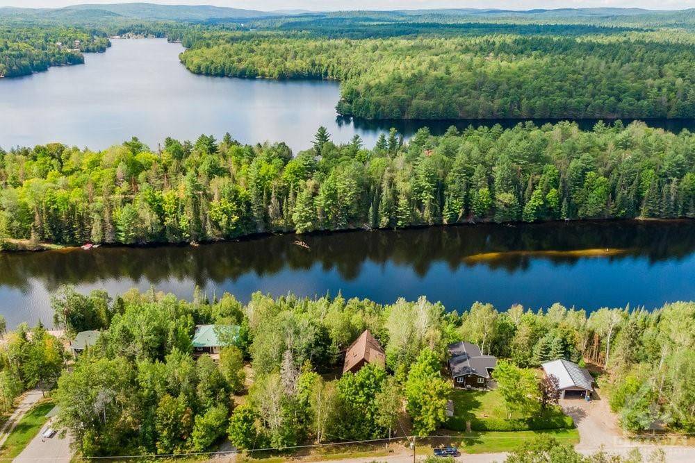 6059 Centennial DR, Greater Madawaska, ON K7V 3Z9