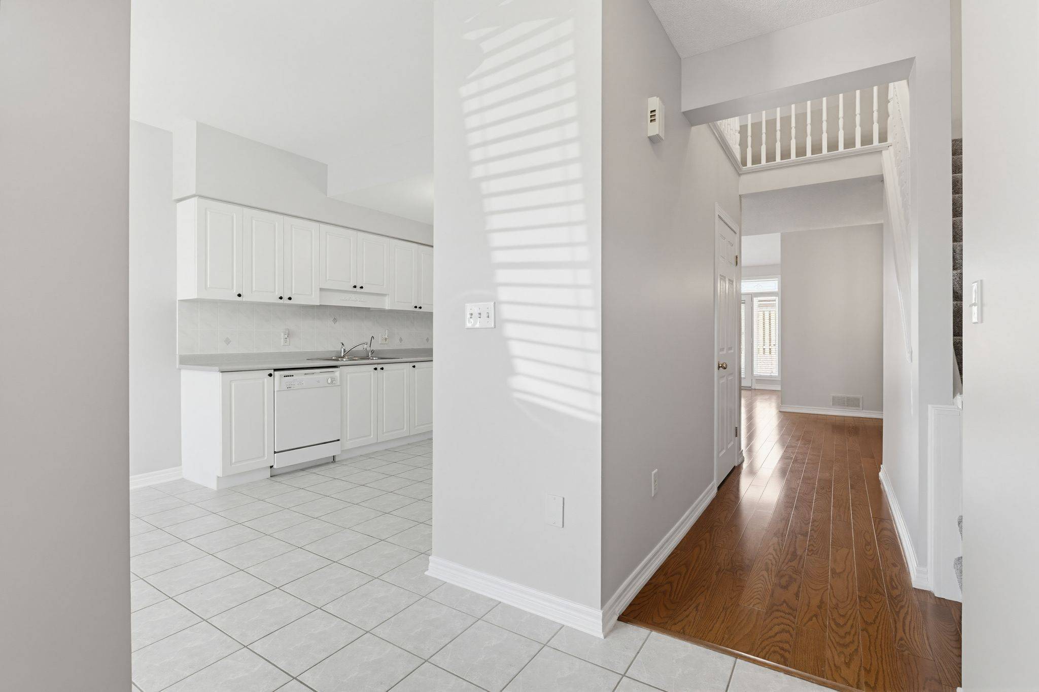 34 Greentrail DR, Hamilton, ON L0R 1W0