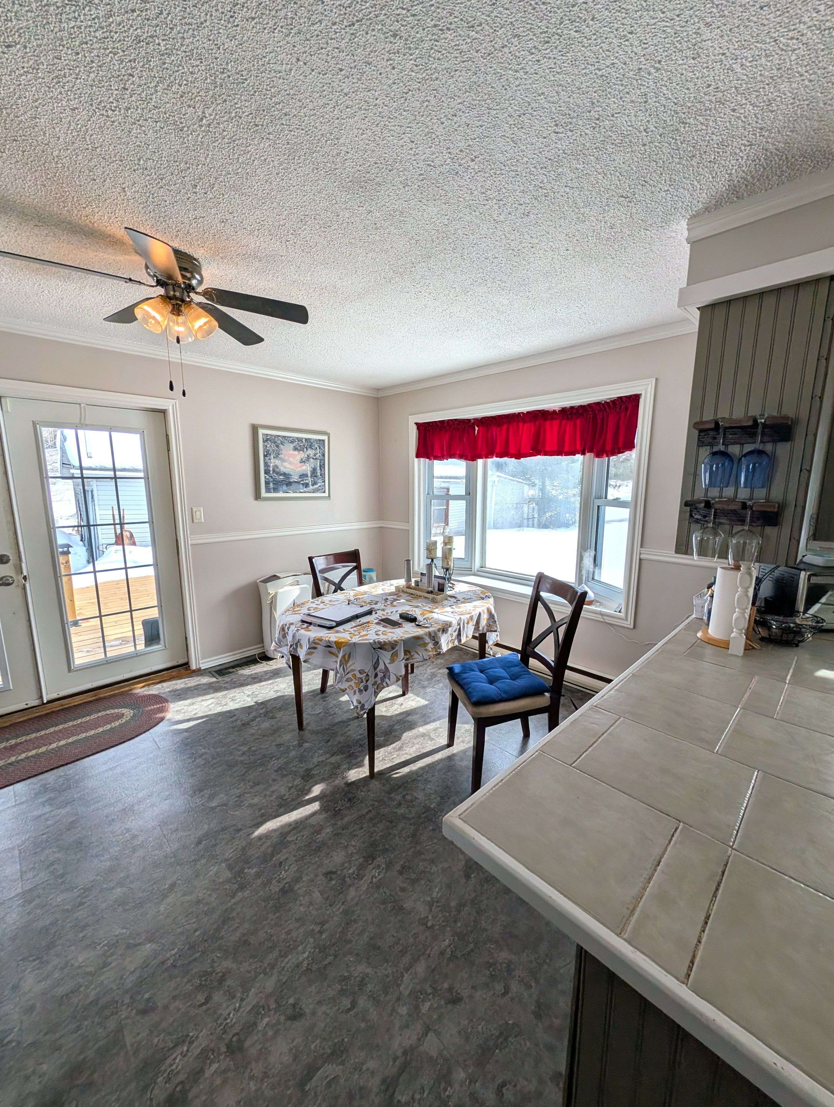 129 Bertha RD, East Ferris, ON P0H 1K0