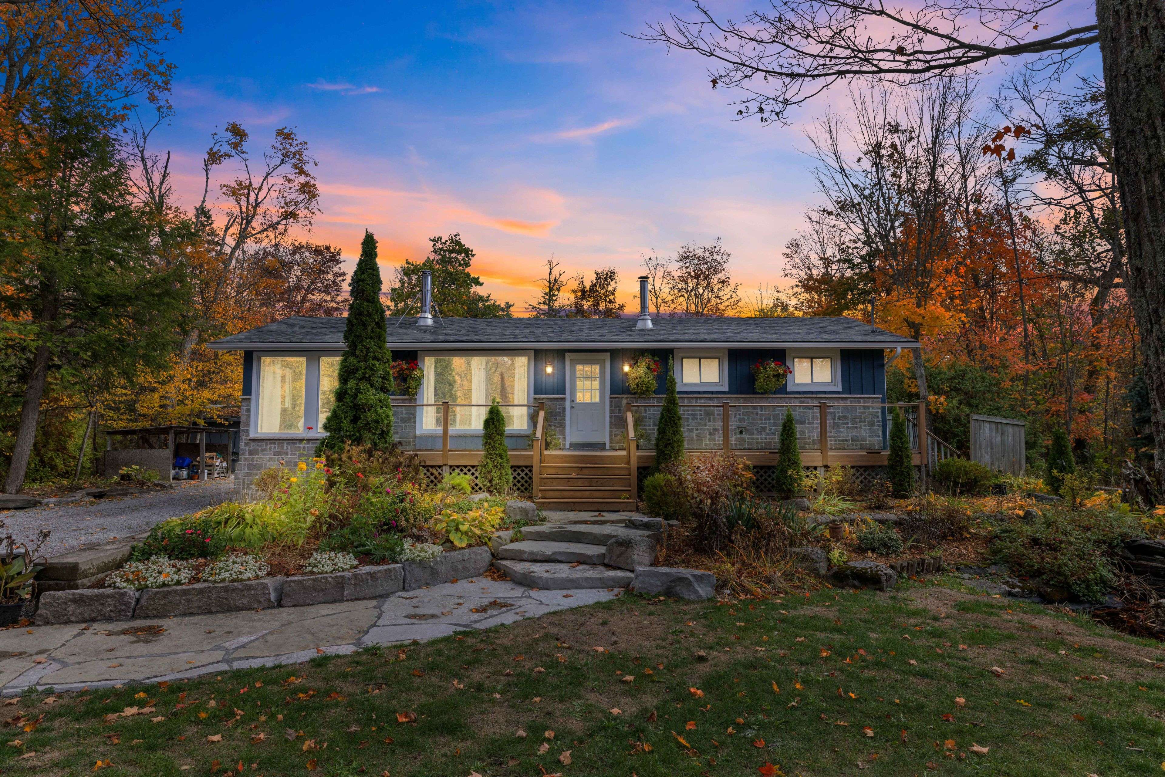 25 Sugarbush BLVD, Trent Lakes, ON K0L 1J0