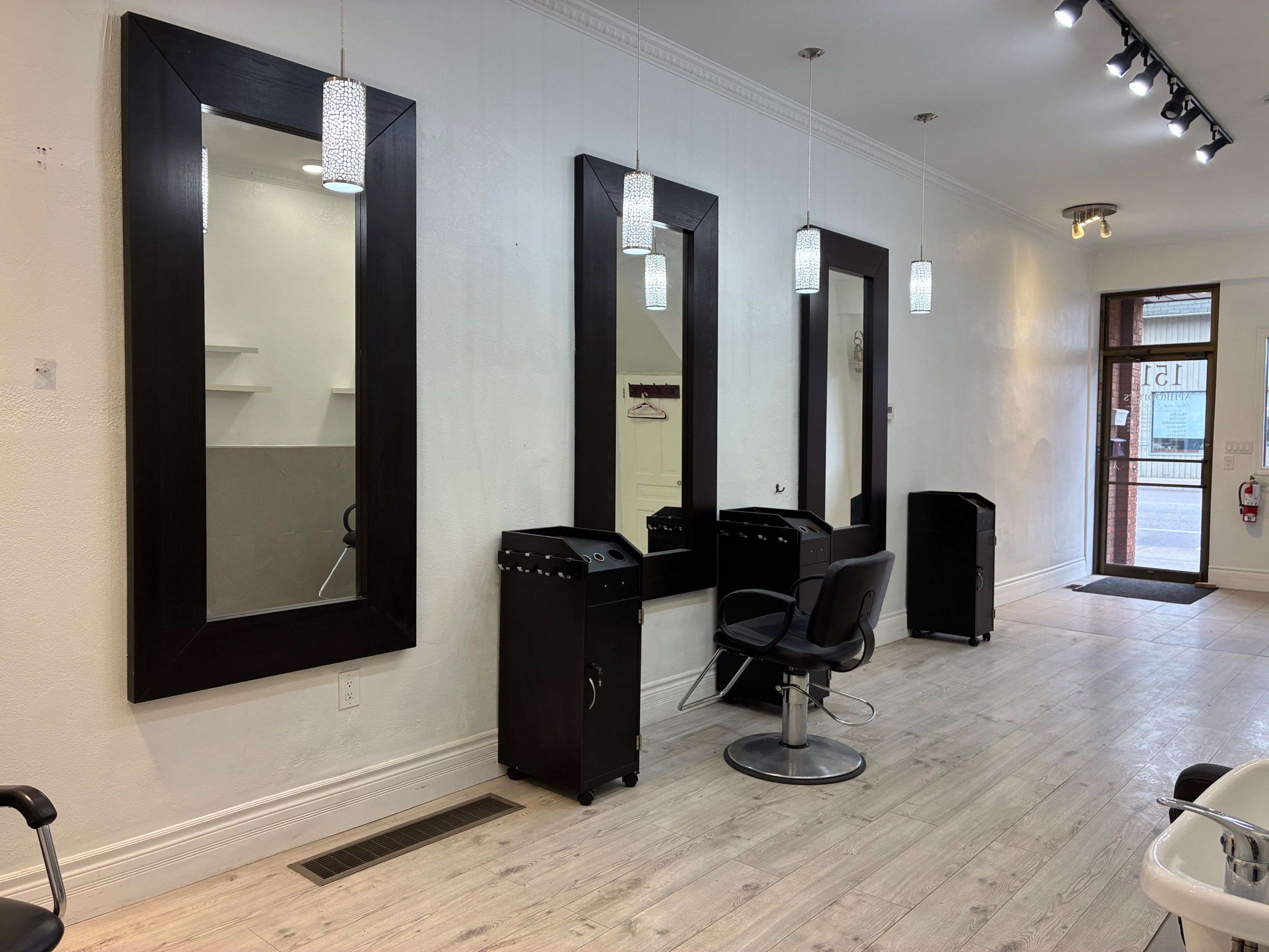 151 Thames ST S, Ingersoll, ON N5C 2T3