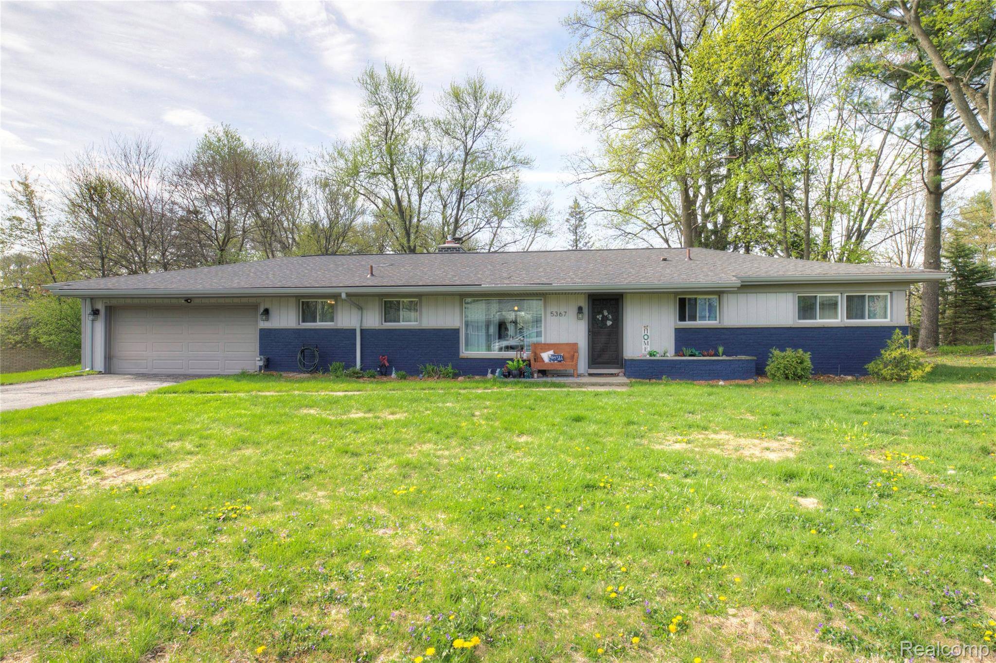 5367 Cambourne PL, Westbloomfieldchartertownship_oakland, MI 48322