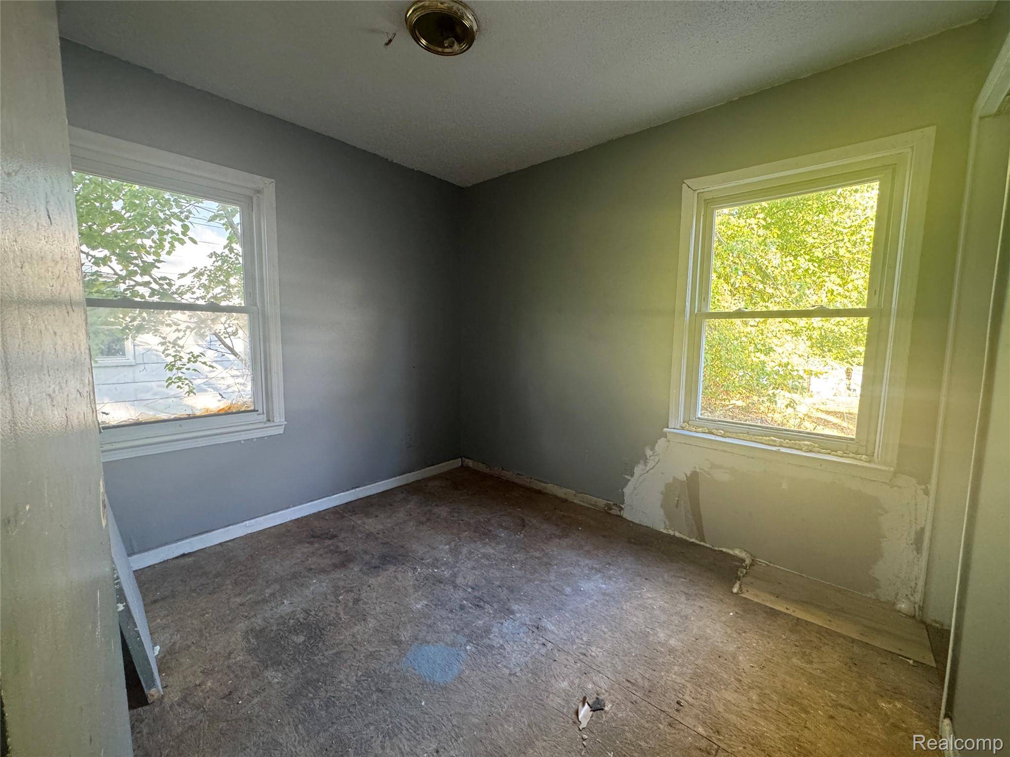 7666 Penrod ST, Detroit, MI 48228