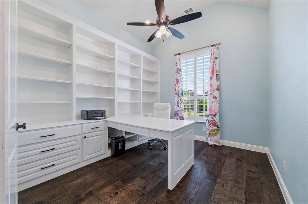 2000 Barbette Street, Fort Worth, TX 76008