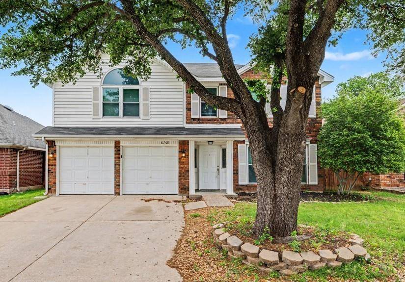 8708 Pedernales Trail, Fort Worth, TX 76118