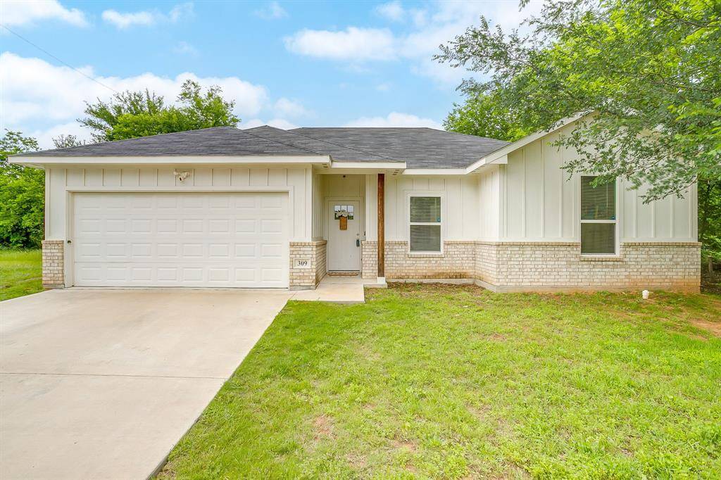 309 Francis Street, Hillsboro, TX 76645