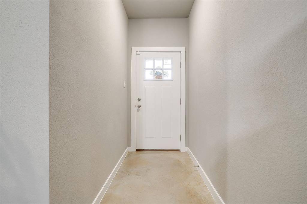 309 Francis Street, Hillsboro, TX 76645