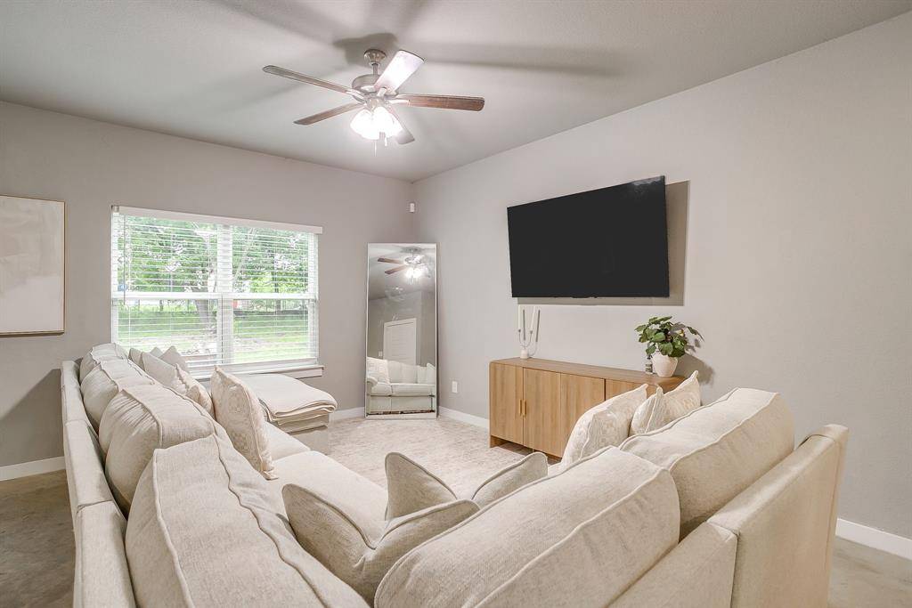 309 Francis Street, Hillsboro, TX 76645
