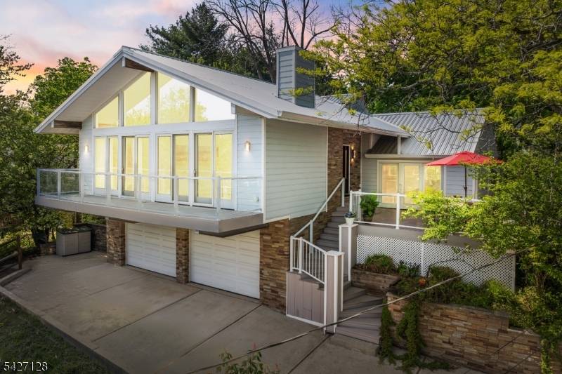 335 Valentine St, Highland Park Boro, NJ 08904