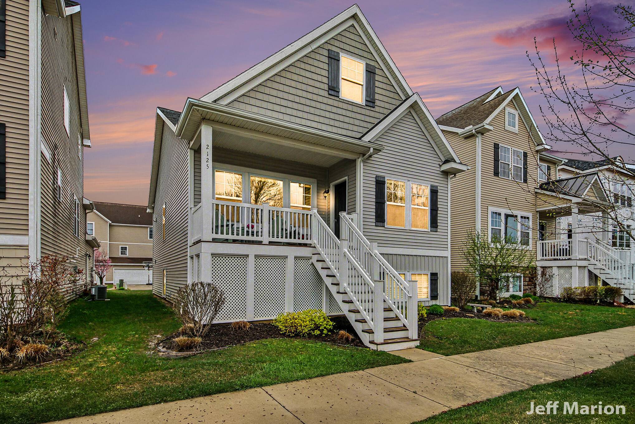 2125 Kensington Park CIR, Hollandcity_allegan, MI 49423