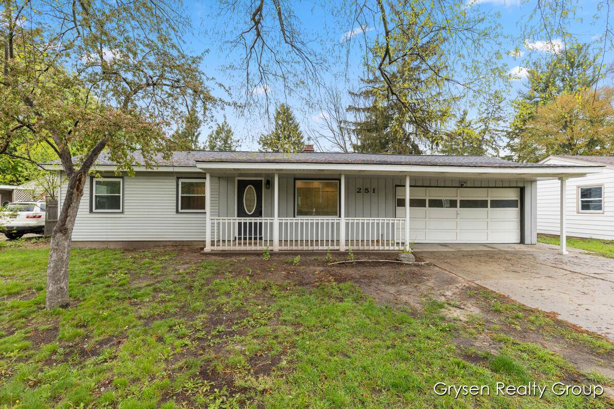 251 60th ST SE, Kentwoodcity_kent, MI 49548