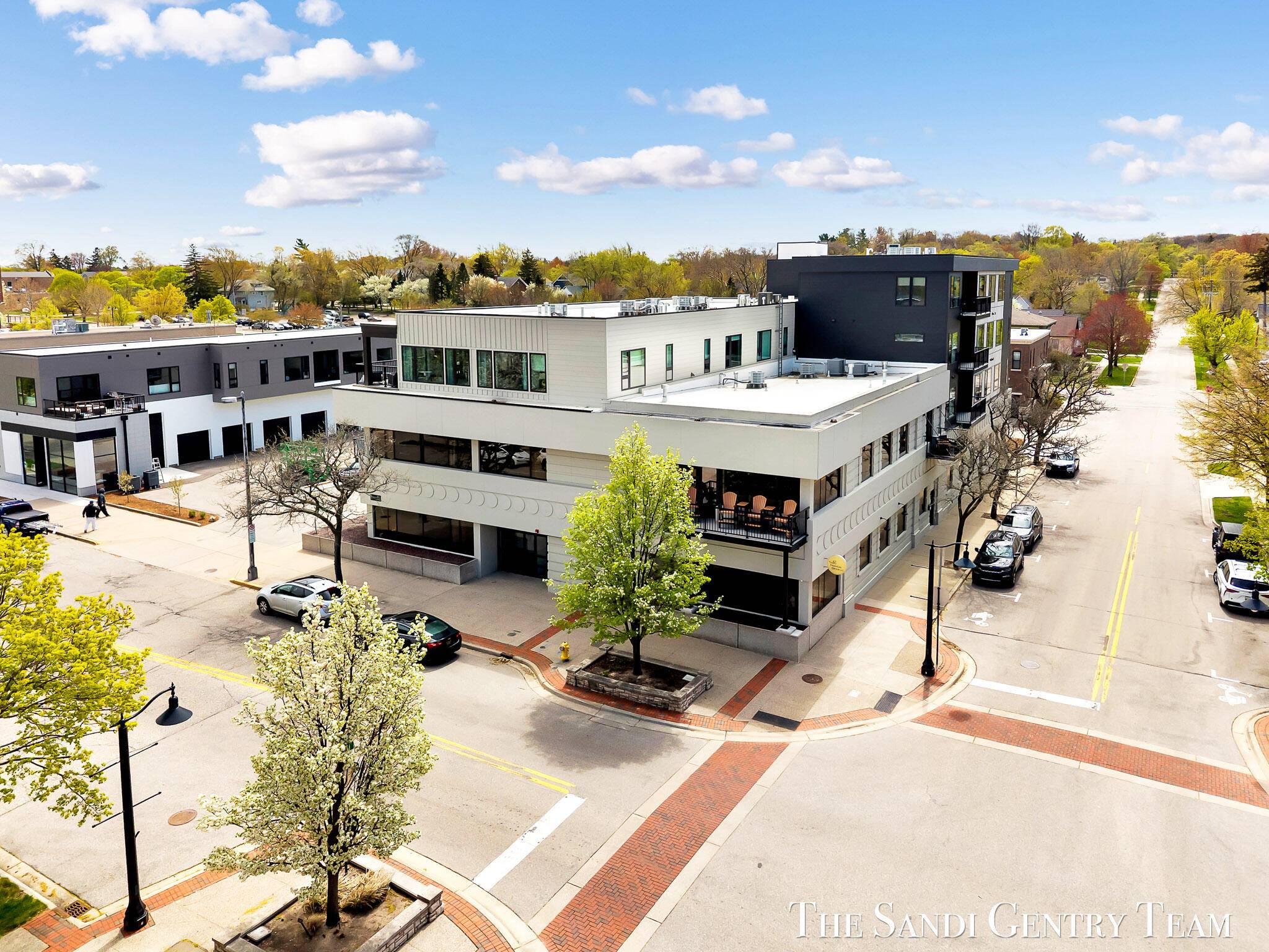 300 Washington AVE #3, Grandhavencity_ottawa, MI 49417