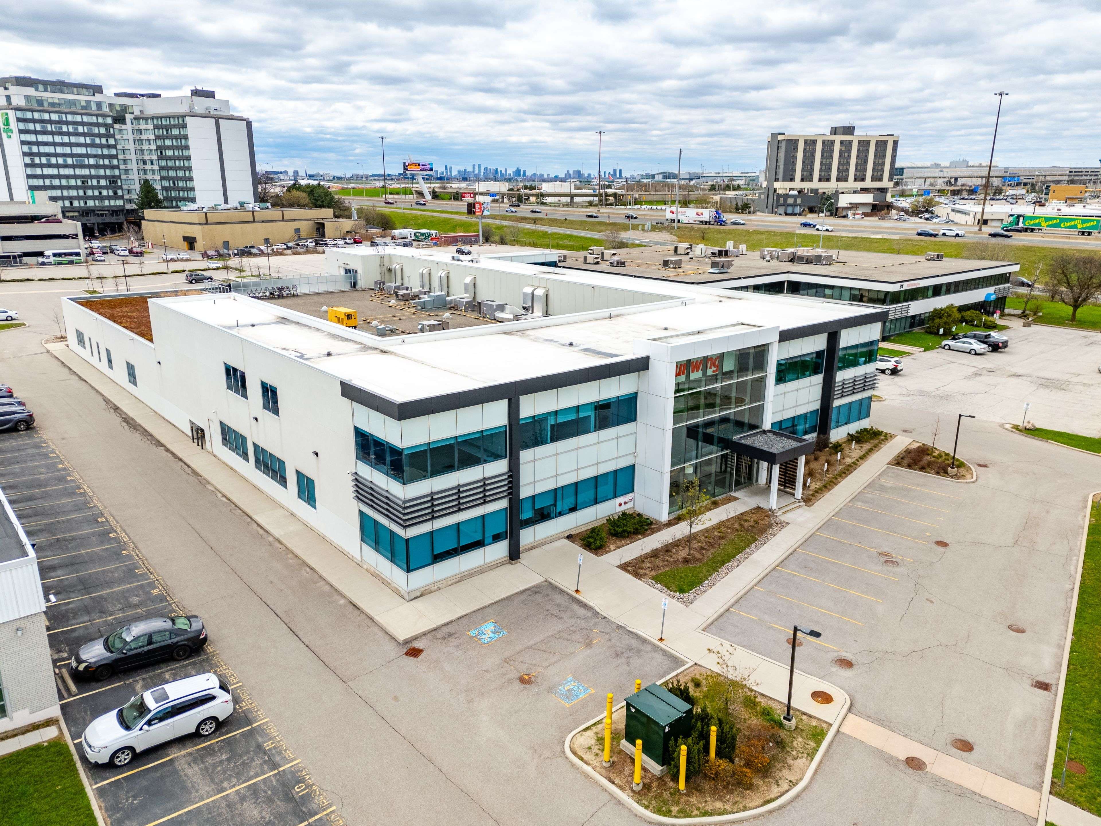 27 & 31 Fasken DR, Toronto W10, ON M9W 1K6