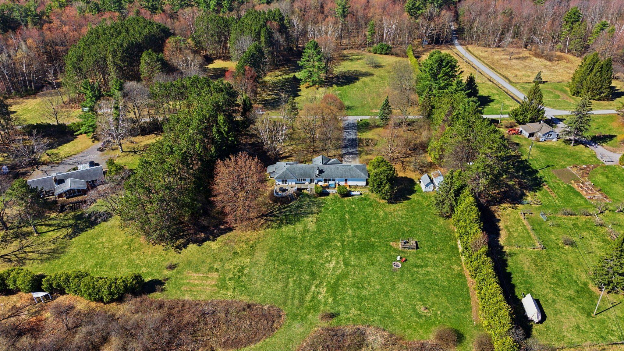122 Colonel Nicholson LN, Constance Bay - Dunrobin - Kilmaurs - Woodlawn, ON K0A 3M0
