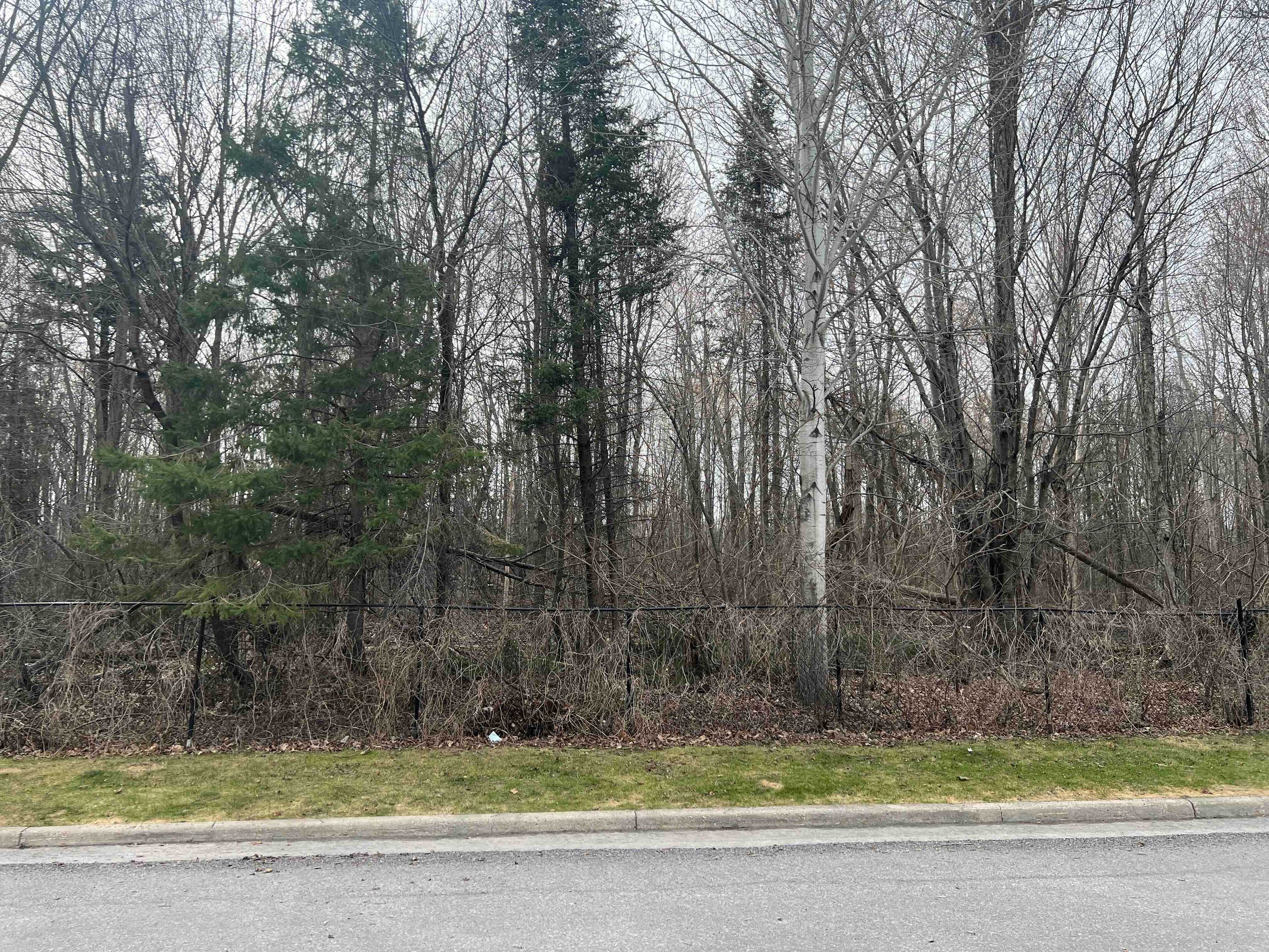 155 Gladeview Private, Blossom Park - Airport And Area, ON K1T 4C4