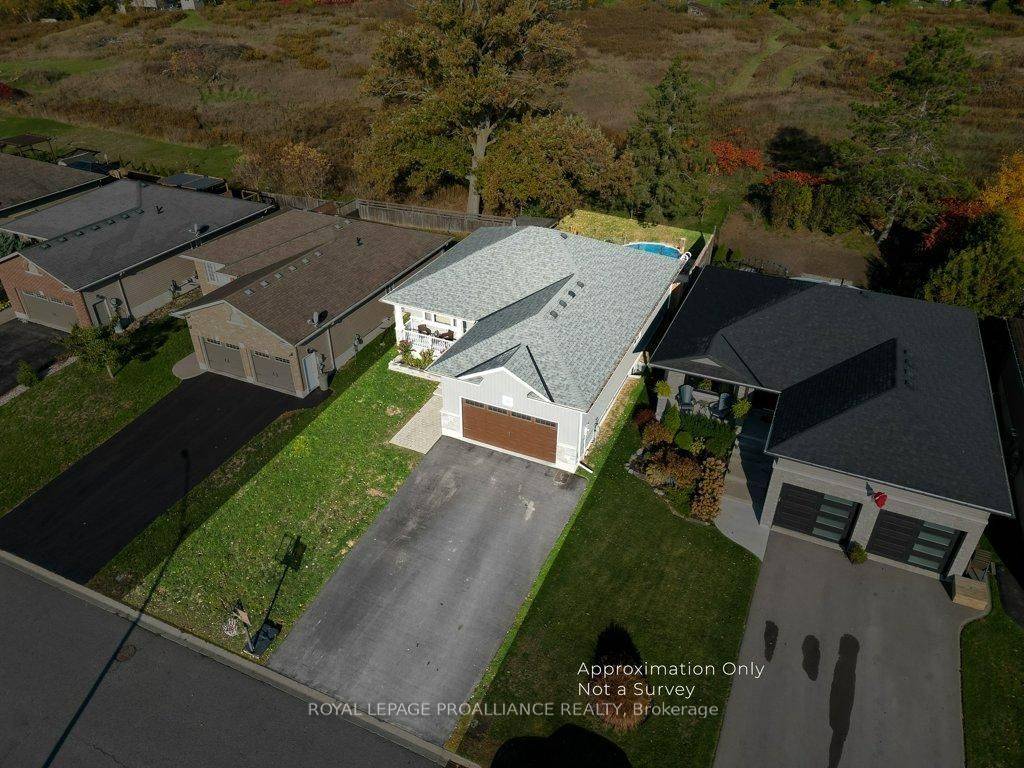 50 Stonegate CRES, Quinte West, ON K0K 2C0
