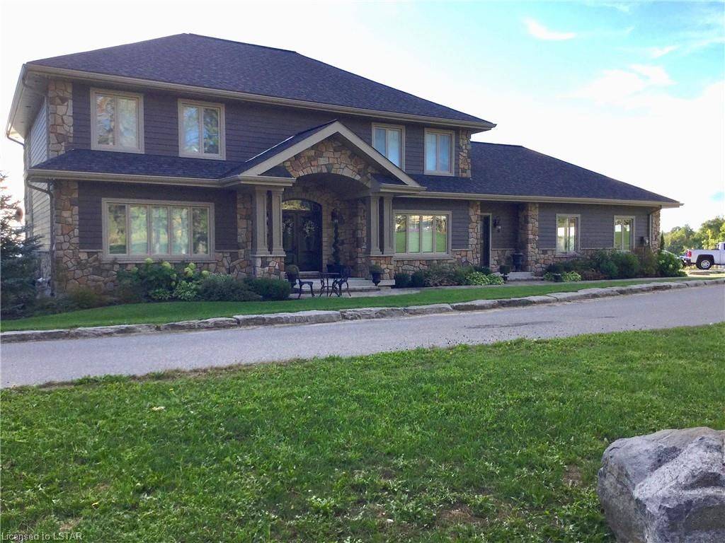 10 MILL RD, Parry Sound Remote Area, ON P0H 1Y0