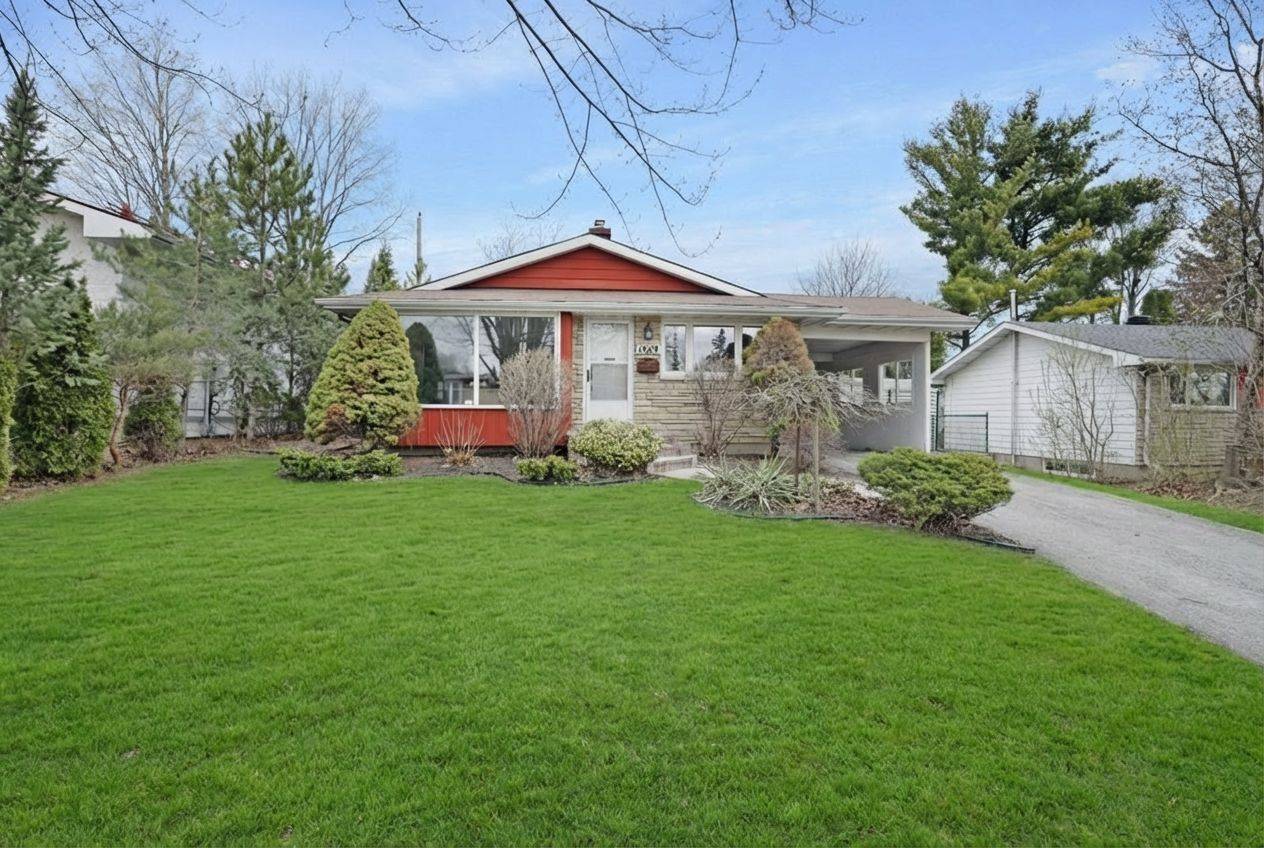 1869 Louisiana AVE, Alta Vista And Area, ON K1H 6T8