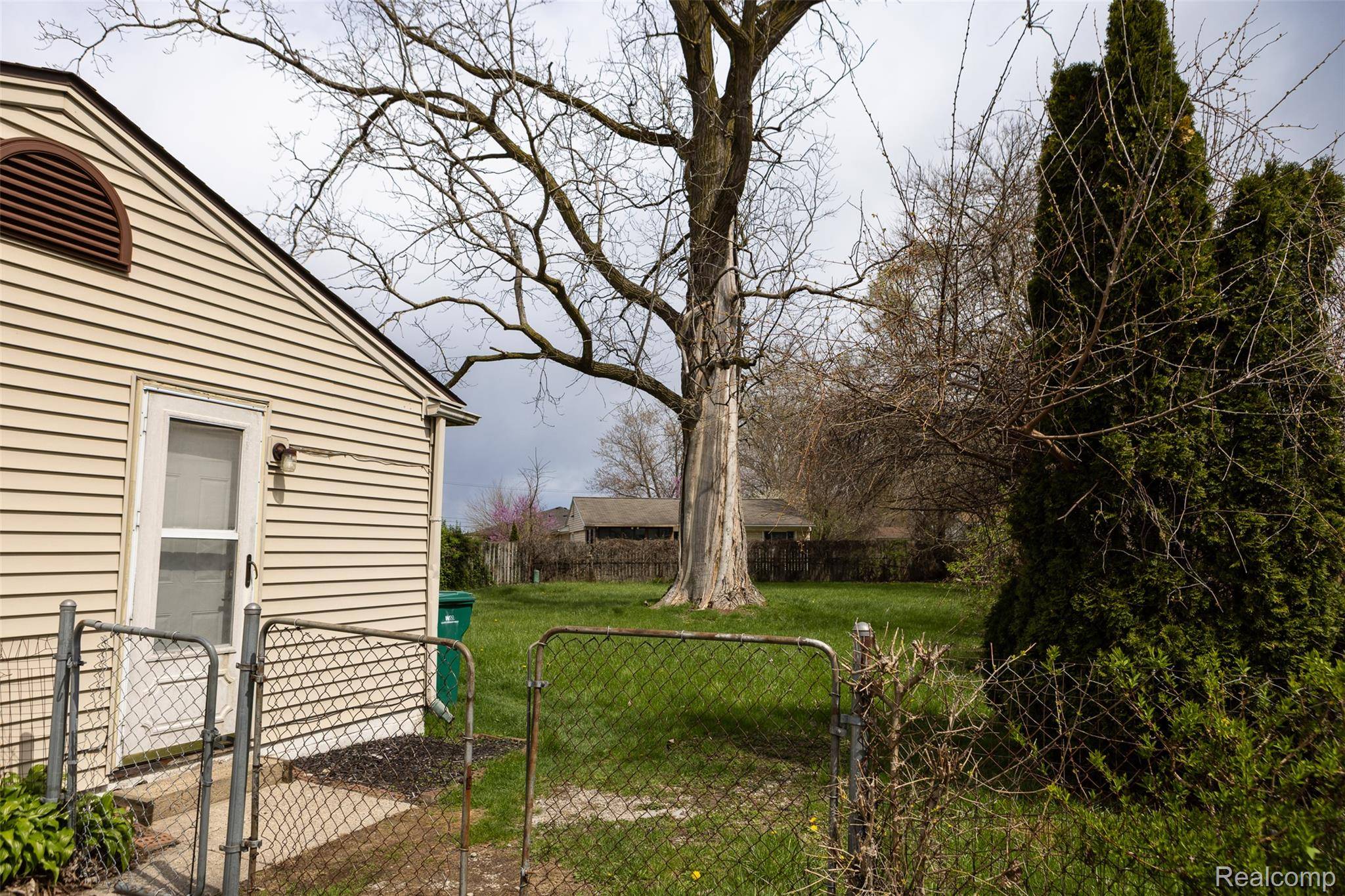 15167 Meadow ST, Romuluscity_wayne, MI 48174