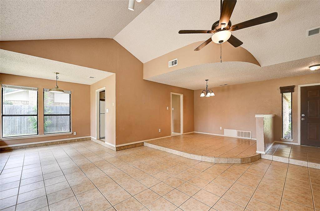 1133 Stapleton Lane, Flower Mound, TX 75028