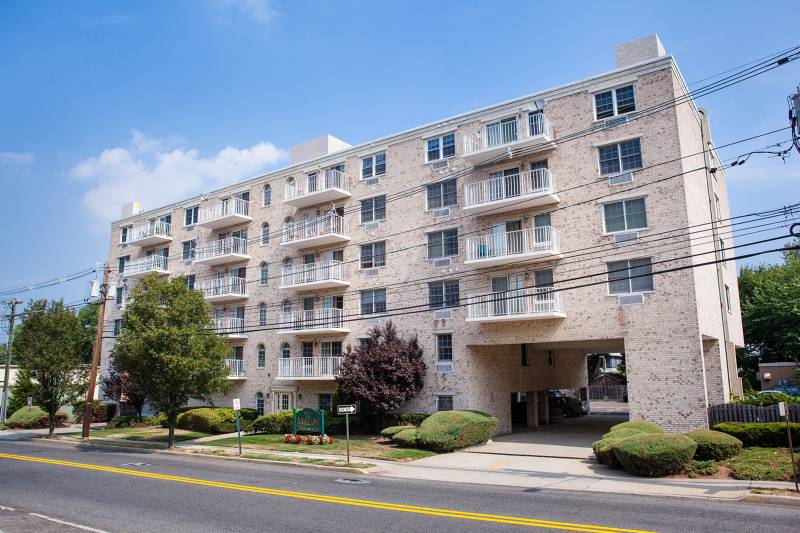446 Passaic St #E, Hackensack City, NJ 07601