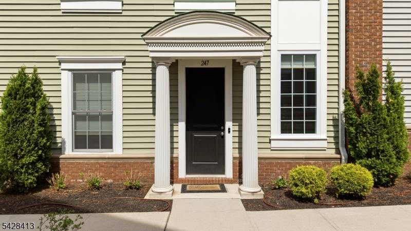 247 Bradley Dr, Wood-ridge Boro, NJ 07075
