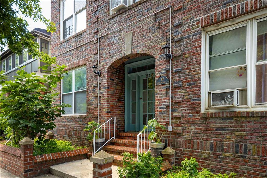 318 67th ST, Brooklyn, NY 11220
