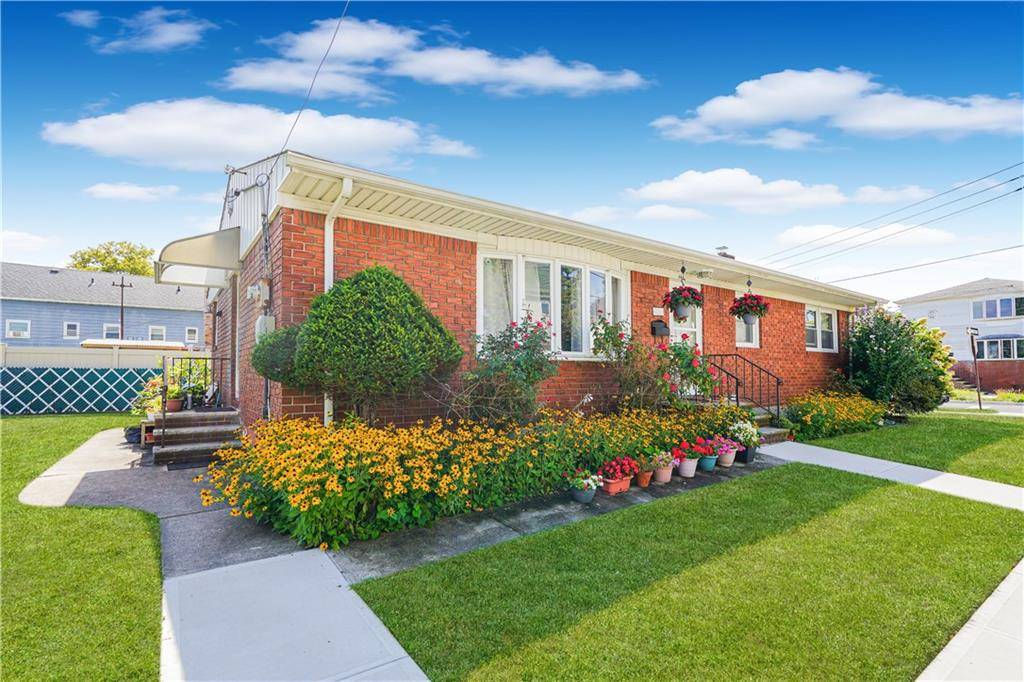 44 Finley AVE, Staten  Island, NY 10306