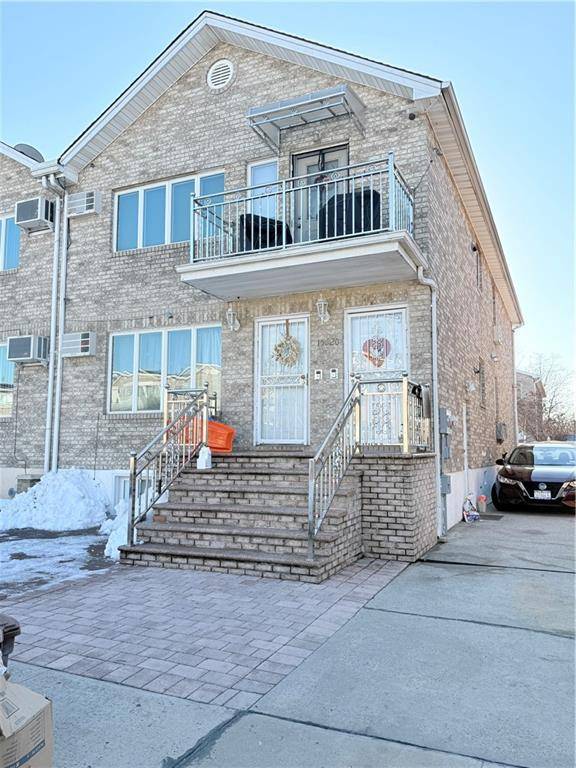15620 76th ST, Howard Beach, NY 11414