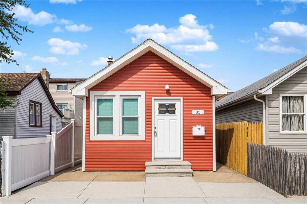 35 Milbank RD, Staten  Island, NY 10306