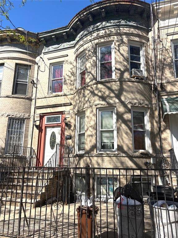 266 Hemlock ST, Brooklyn, NY 11208