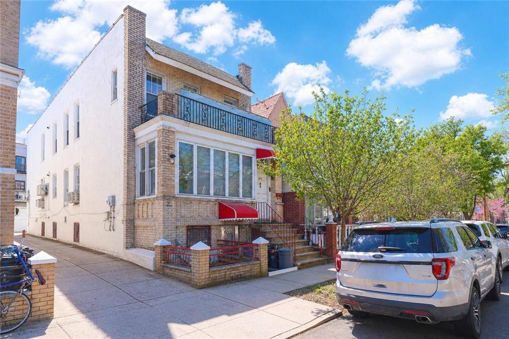 624 68th ST, Brooklyn, NY 11220