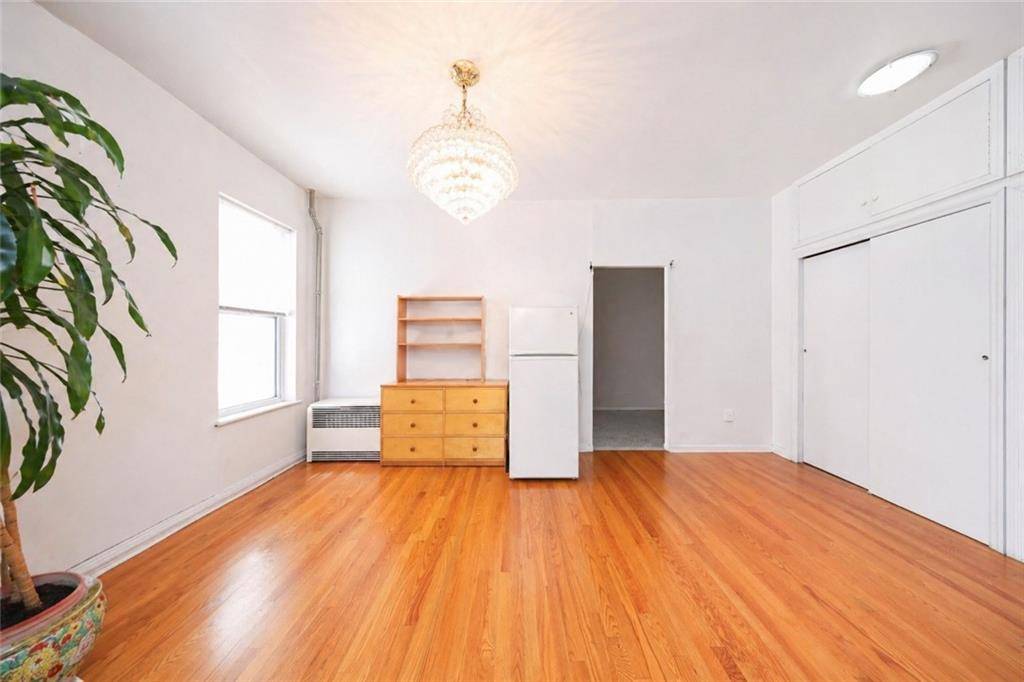 624 68th ST, Brooklyn, NY 11220