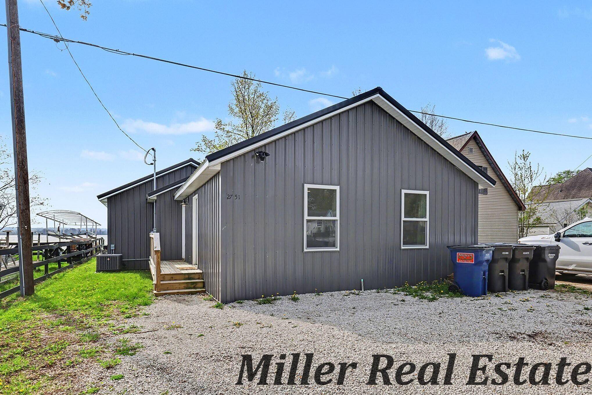2751 Russell DR, Yankee Springs Twp, MI 49348