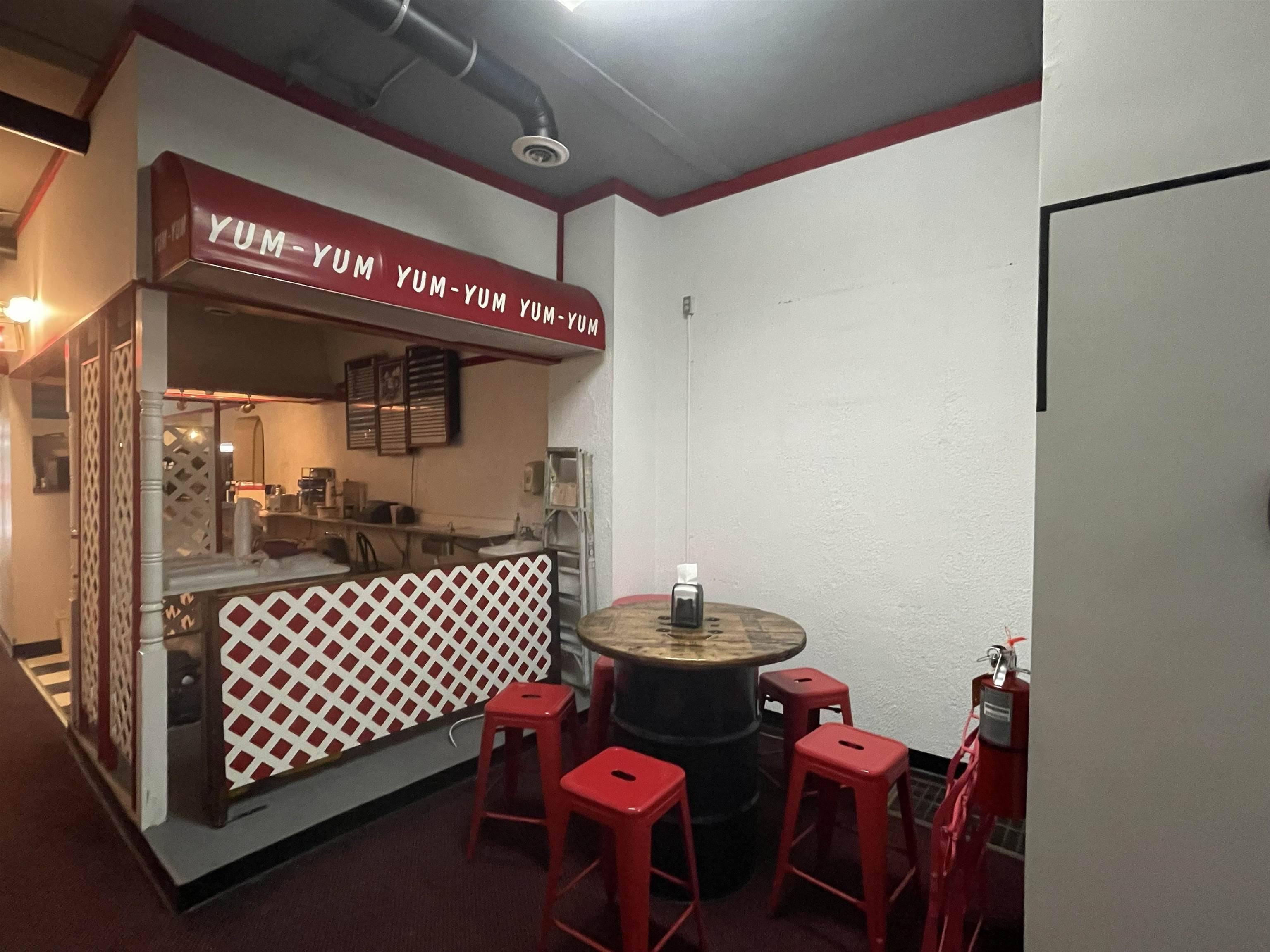 210 W Houghton AVE, West Branch Twp, MI 48661
