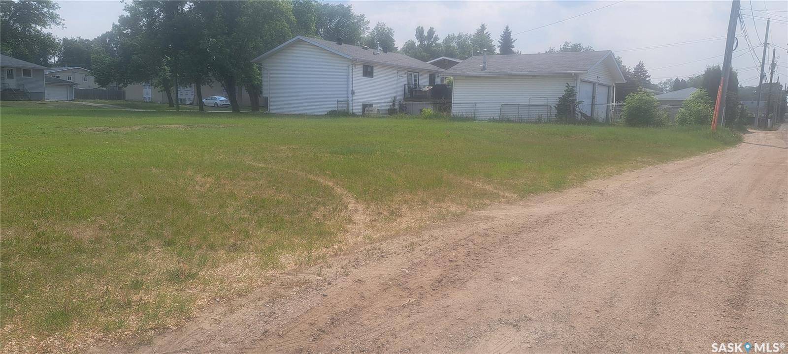 2441 6th AVENUE E, Prince Albert, SK S6V 7P6